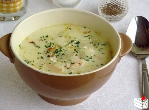 Английский куриный суп с плавленым сыром.