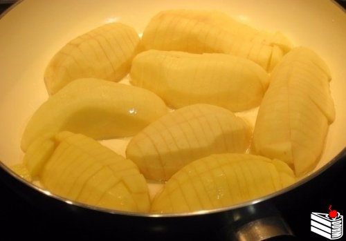 Вкуснейшая и простая жареная картошка