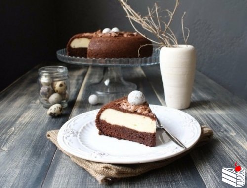 Шоколадный пирог с творожной начинкой в мультиварке.