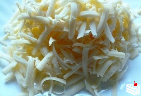 Ёка — гениальный сырный омлет в лаваше.