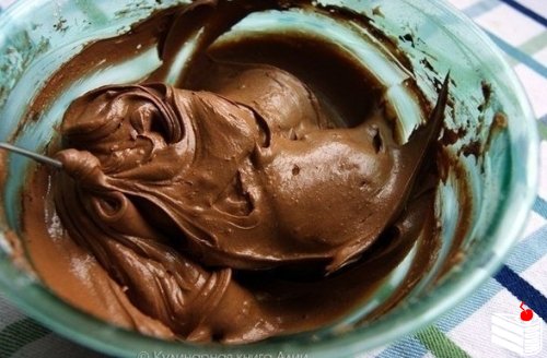 Шоколадное печенье с кокосовым кремом