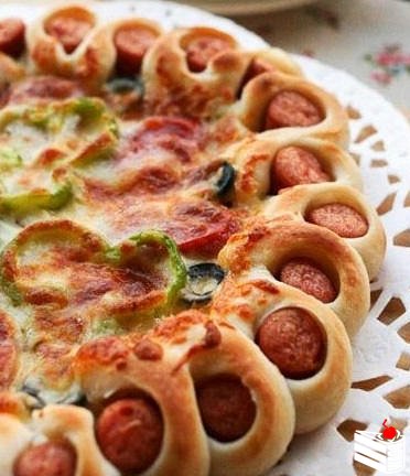 Красивое оформление краев пиццы.